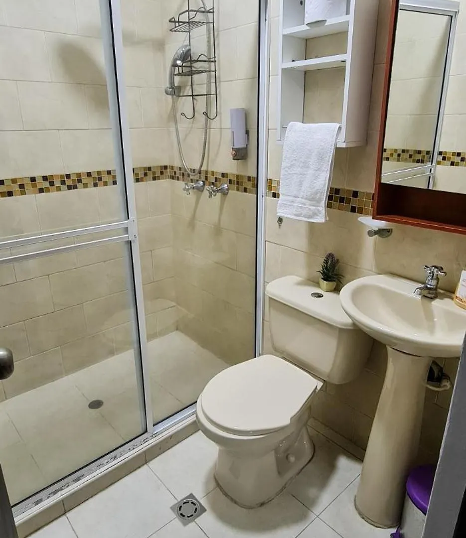Acogedor Apartamento Con Estacionamiento Cerca Al Centro Comercial Chipichape Cali