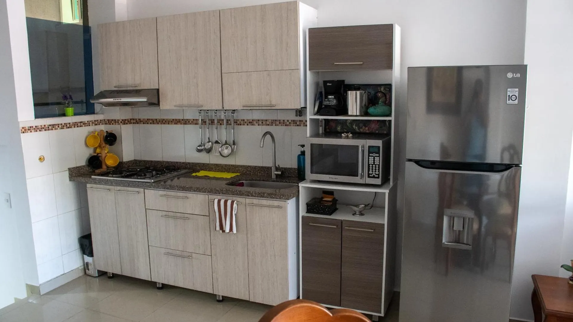 Acogedor Apartamento Con Estacionamiento Cerca Al Centro Comercial Chipichape Cali Colombia